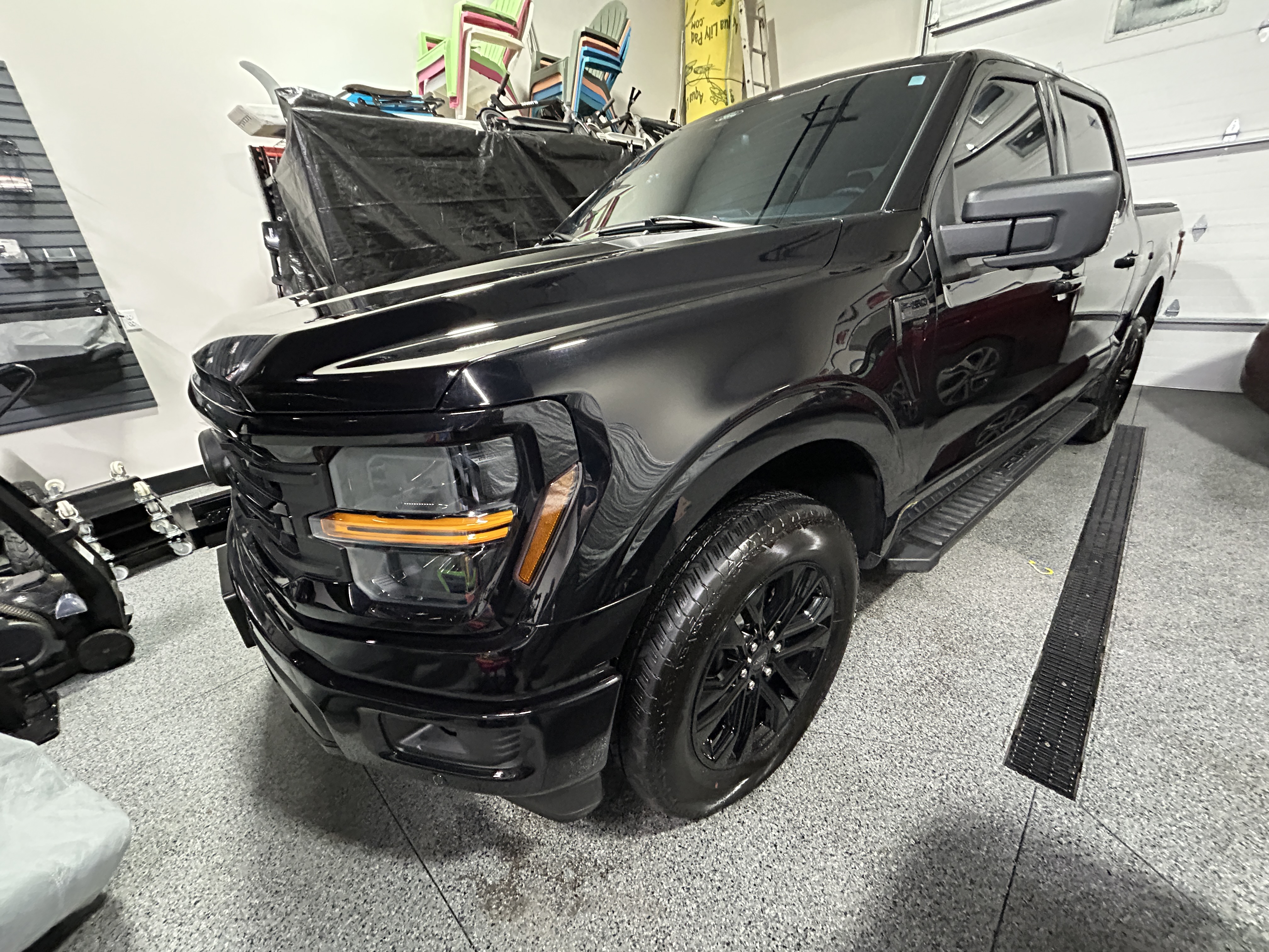 GrandVista ford detail